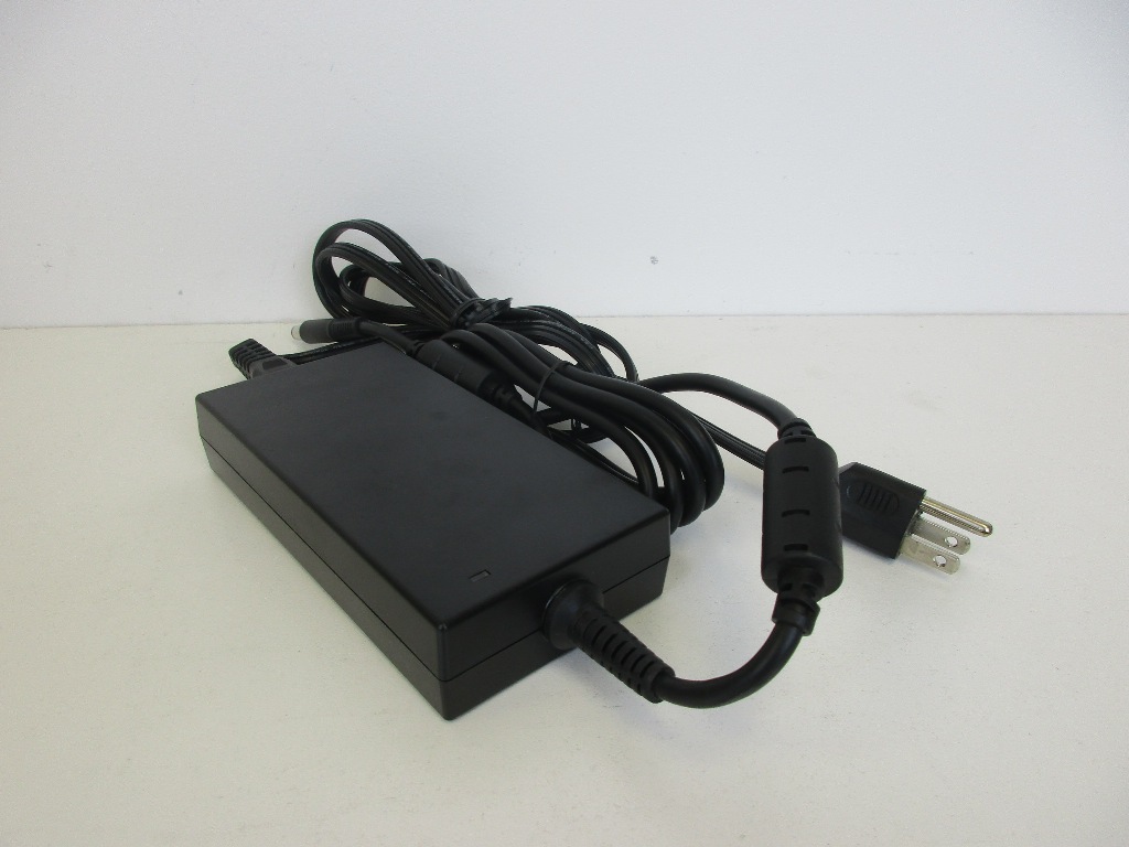 Dell - DW5G3 - 180W (19.5V/9.23A) AC Adapter